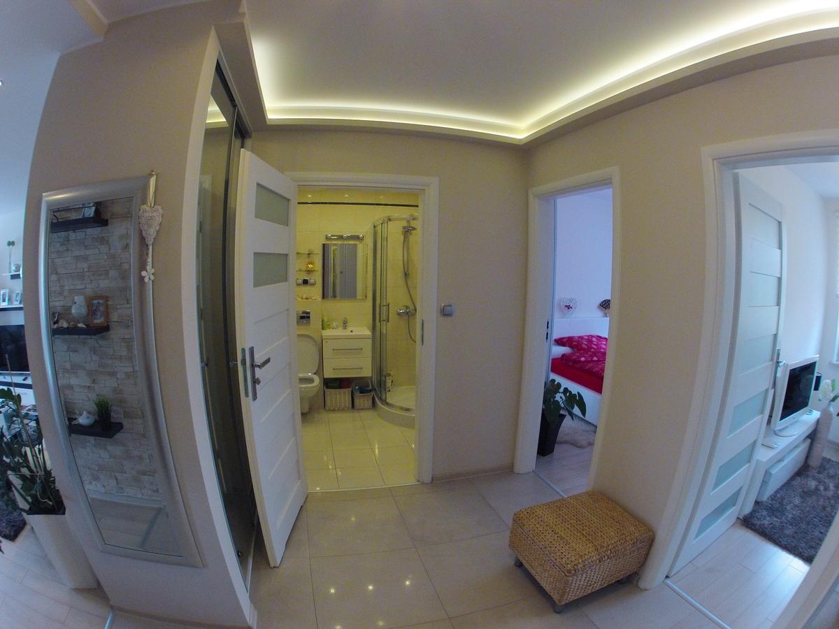 Apartament Alicja Apartment Валбжих Екстериор снимка